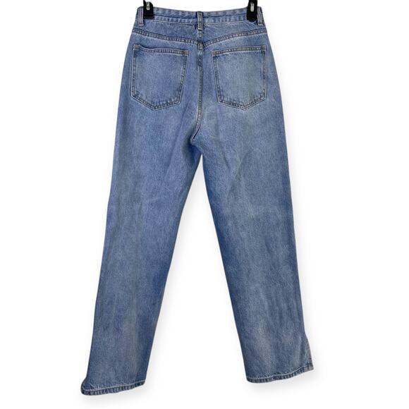 PrettyLittleThing Women’s Petite US 6 Blue Denim Straight Leg Distressed Jeans - Picture 2 of 6